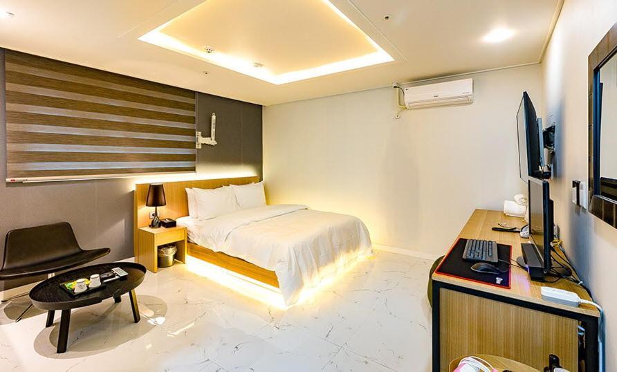 Hash Hotel Сувон Екстер'єр фото