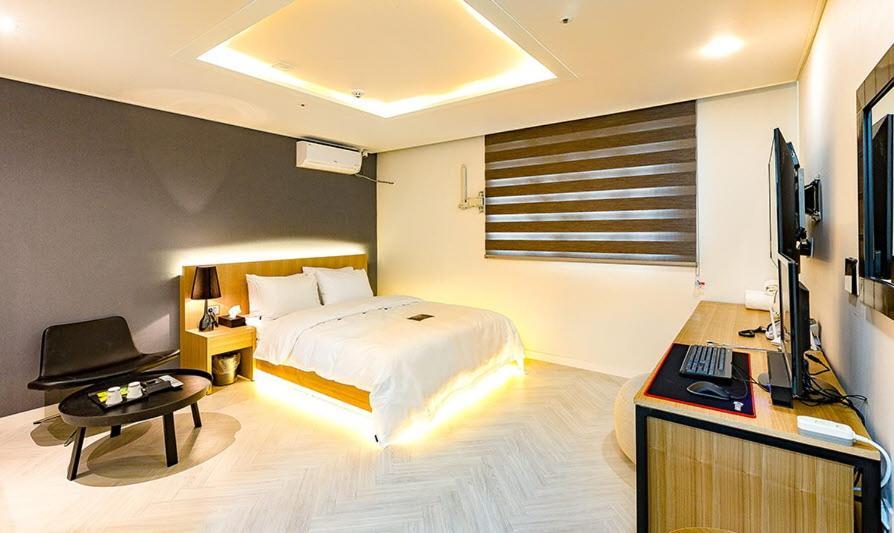 Hash Hotel Сувон Екстер'єр фото